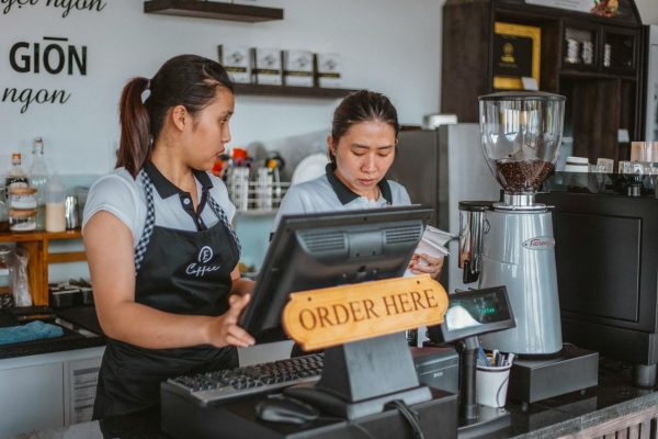 Restaurants receiving online orders